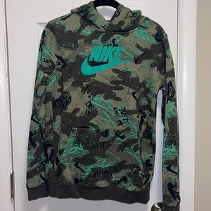 Brand New Boys XL NIKE hoodie